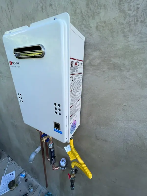 Tankless water heater installation for Hines homes